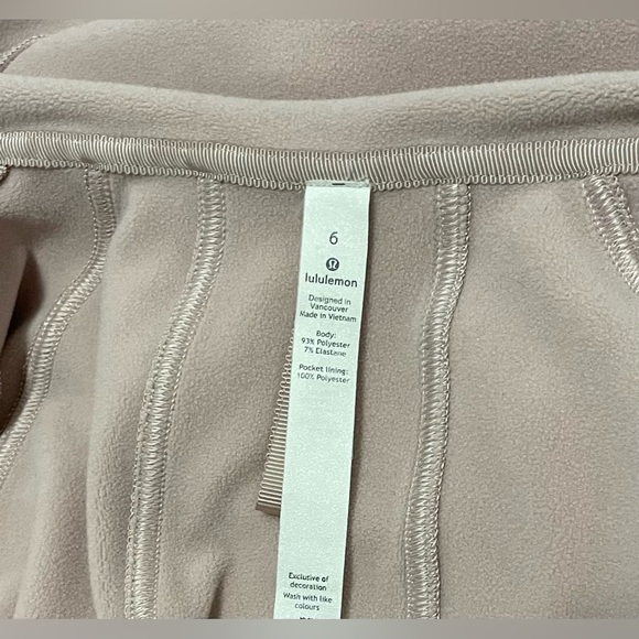 Lululemon Jacket - Picture 4 of 6